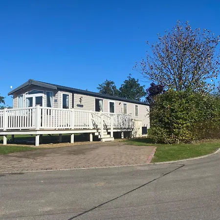 Pebbles Retreat - Primrose Valley *